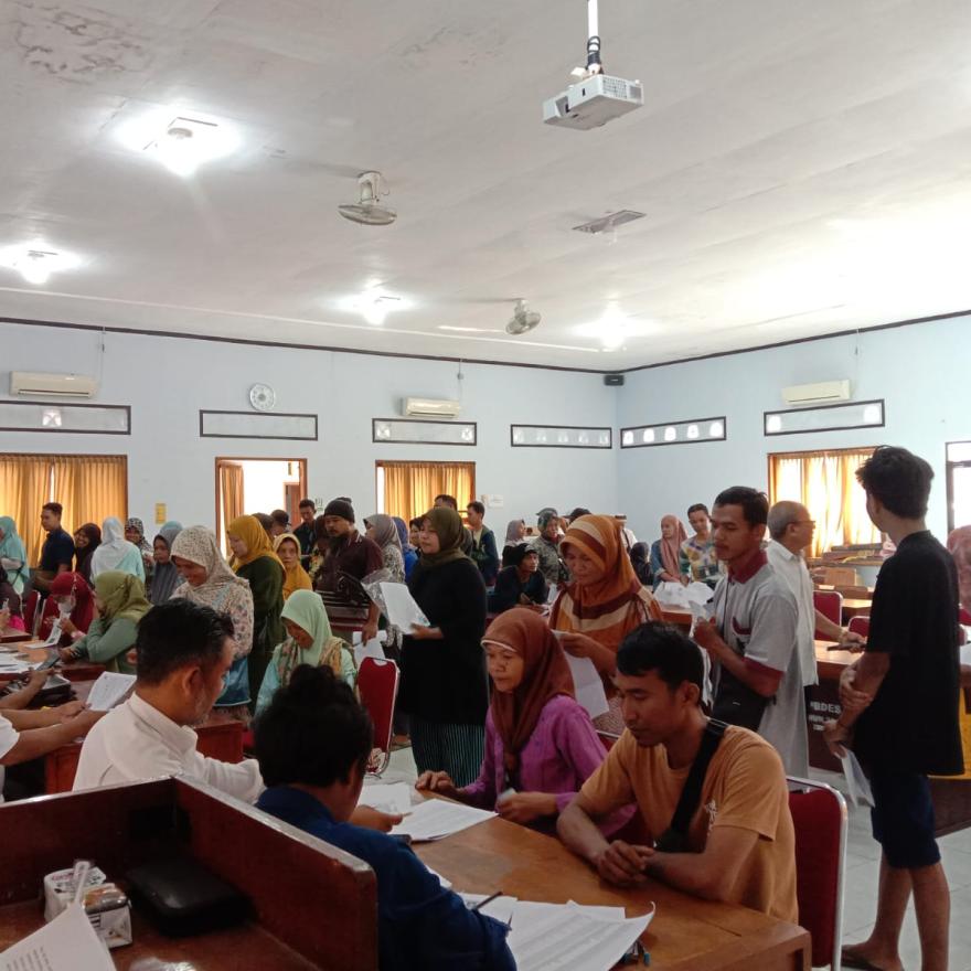 Pemerintah Kalurahan Sendangsari Libatkan Karang Taruna Dalam Penyaluran Bantuan Beras